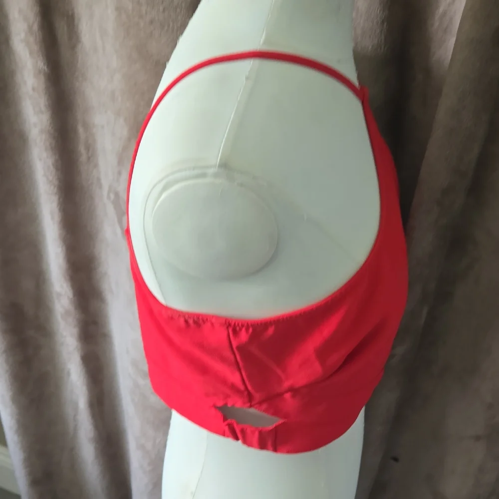 Leith Red Backless Crop‎ Tank Top
